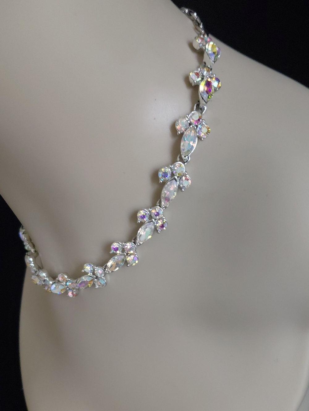Vintage CORO Signed Aurora Borealis Rhinestone Silver Tone Necklace - Picture 3 of 8